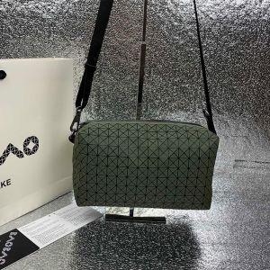 Issey Miyake Kuro Saddle Bag Green