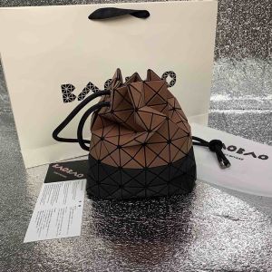 Issey Miyake Wring Nubuck Bi-color Bucket Bag Brown